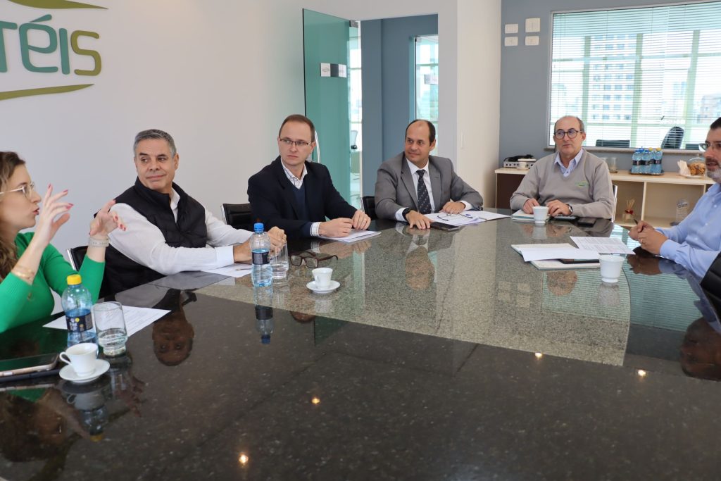 Reunião entre Sindehotéis e Seha